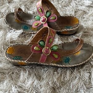 Women's Floral Embellished Sandals